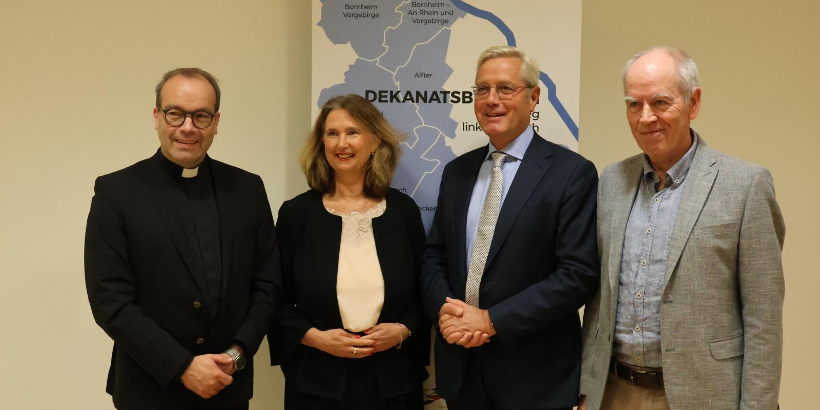 Hans-Josef Lahr, Bettina Heinrichs-Müller, Dr. Norbert Röttgen, Lorenz Dierschke